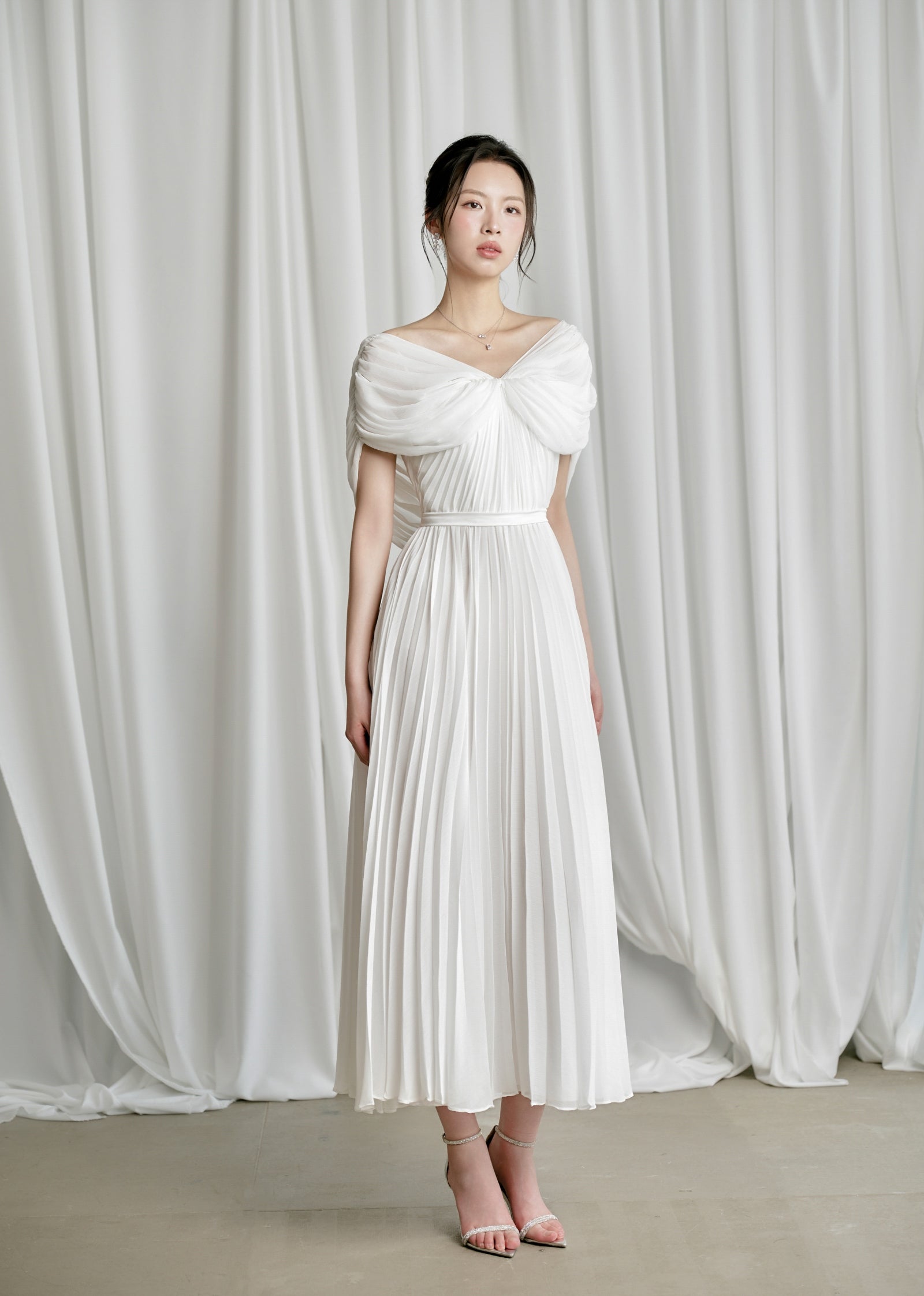 HEELA DRESS