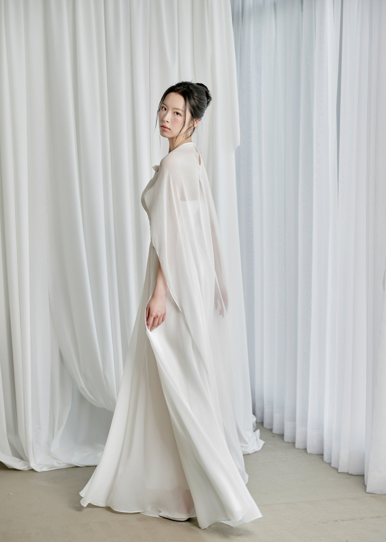 KYRA DRESS