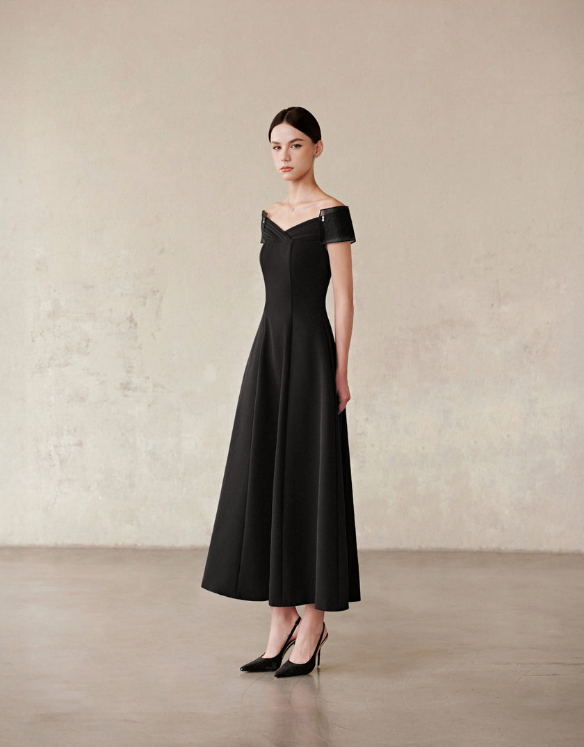 MERIT DRESS - BLACK