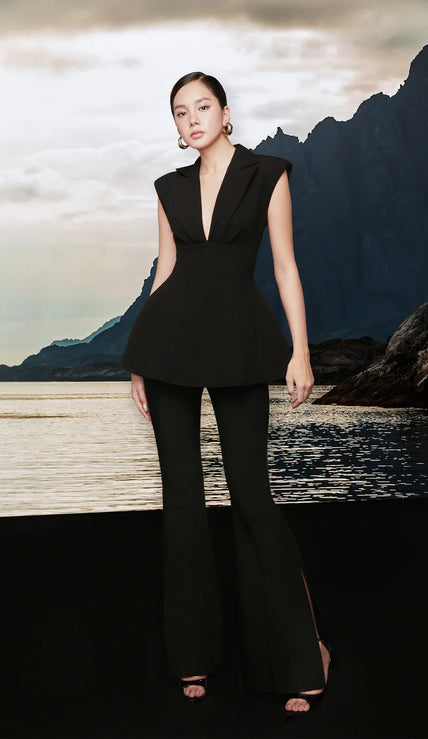 Ivy Sleeveless Blazer - LARMES